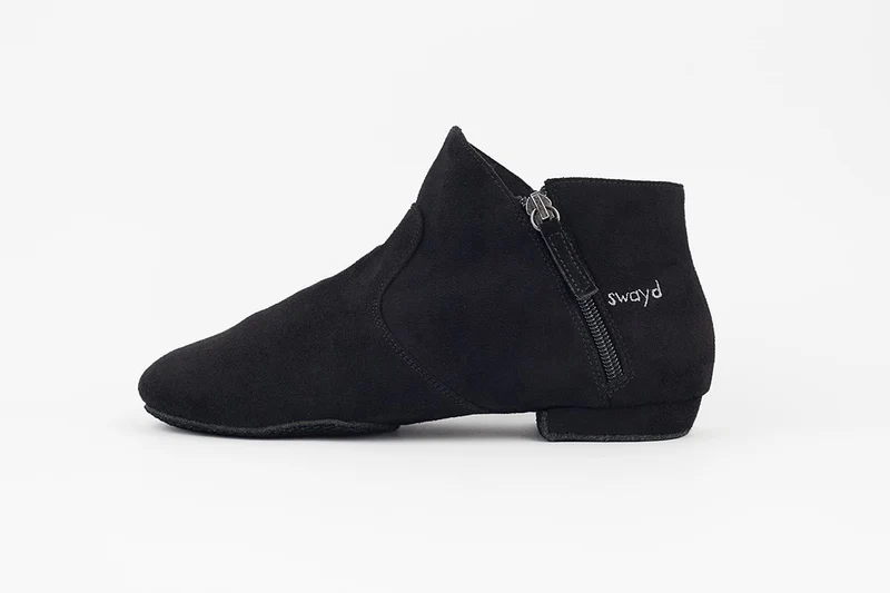 Kaya: Black