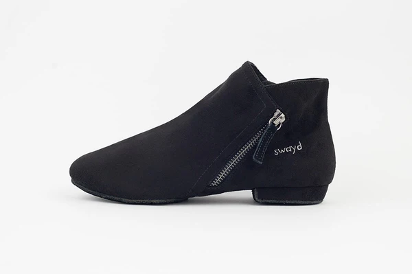 Mira: Black