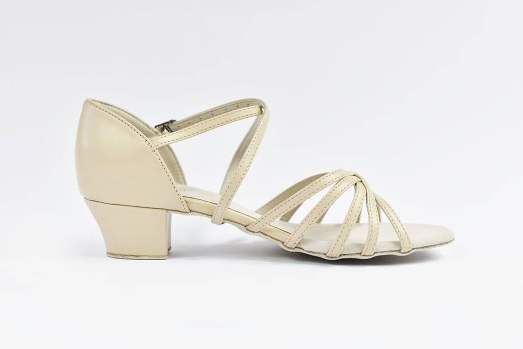 Cara: Beige