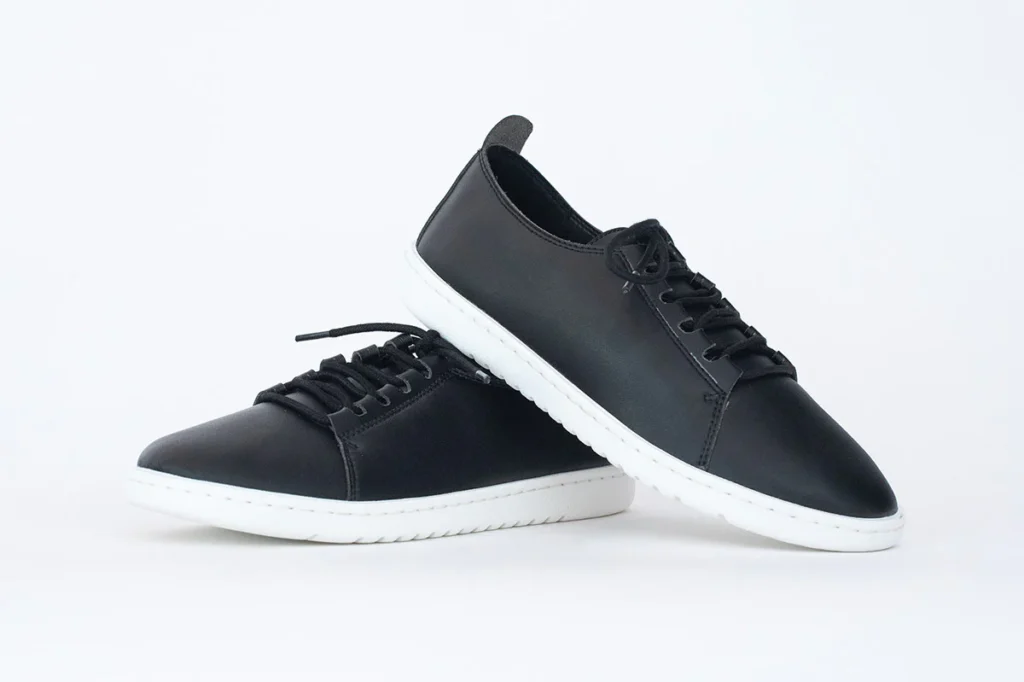 Flow : Black