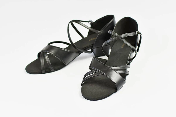 Maya: Black